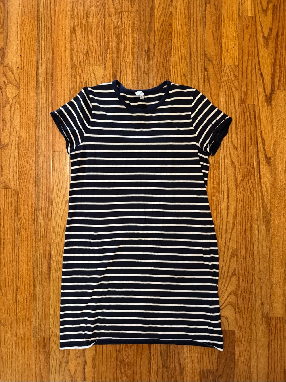 j crew white and navy horizontal striped dress